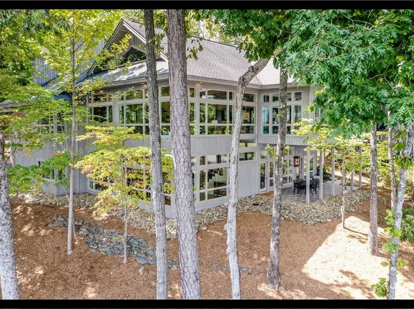38 Calm Sea Dr, Salem, SC 29676