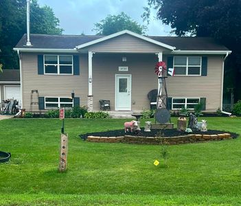 4733 W Oakwood Park Dr, Janesville, WI, 53548