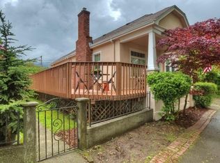 908 N Riverside Dr, Renton, WA 98057