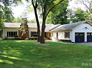 10715 N Stony Broke Ln, Peoria, IL 61615