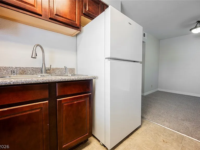 4921 Indian River Dr #120 — Photo 25