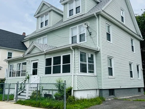 45 Orlando St, Springfield, MA 01108