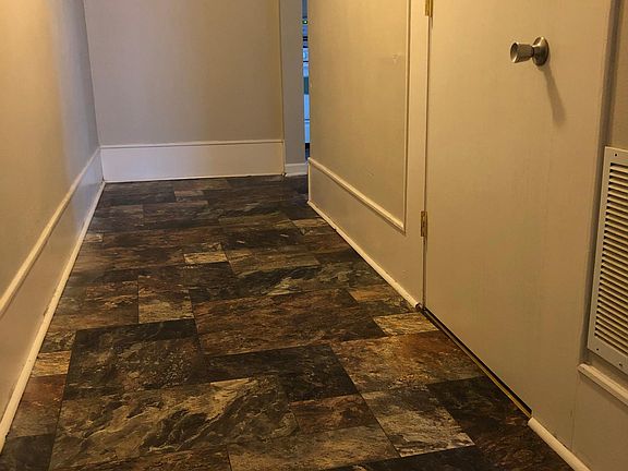 3rd image of 115 W 11th St #303