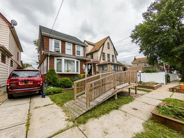 11614 198th St, Saint Albans, NY 11412