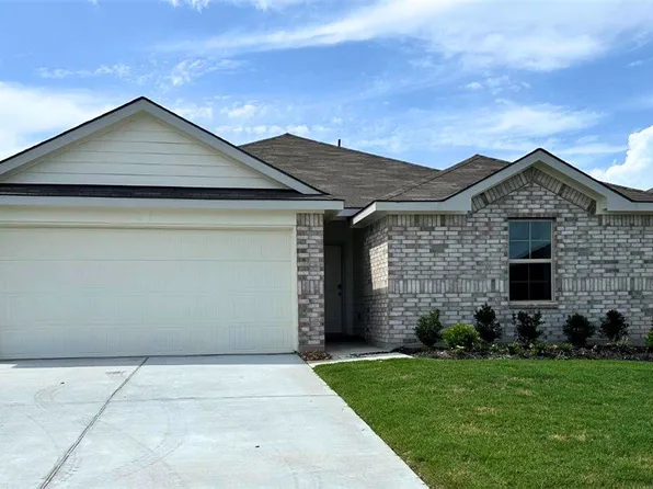 215 Blanco Dr, Huntsville, TX 77340