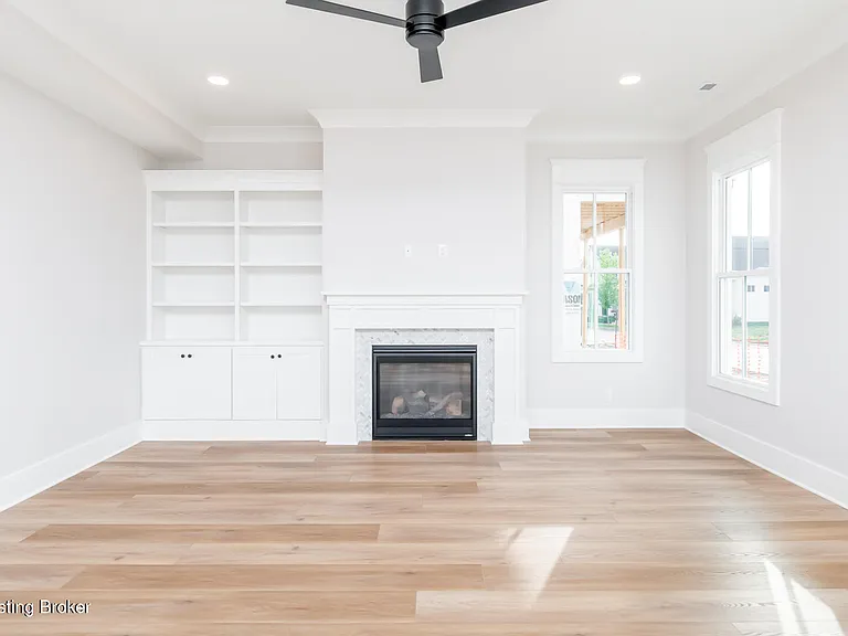 6100 Passionflower Dr #101 — Photo 19