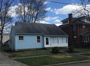 422 S Walnut St, Wooster, OH 44691