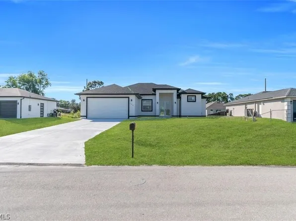 194 Bell Blvd S, Lehigh Acres, FL 33974