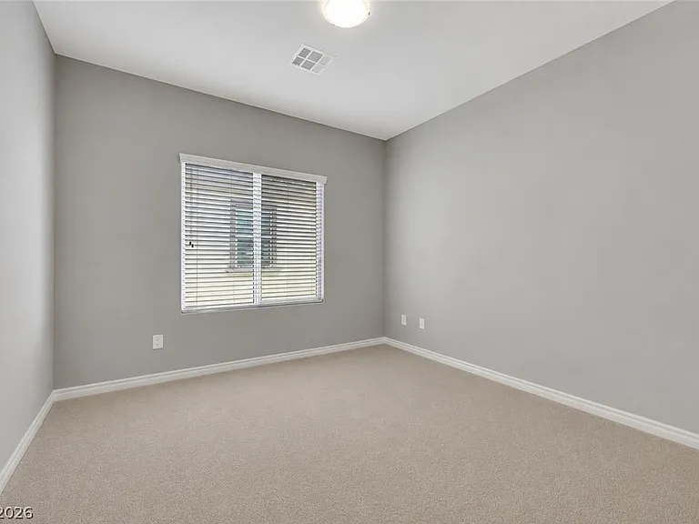 224 Highspring St — Photo 14