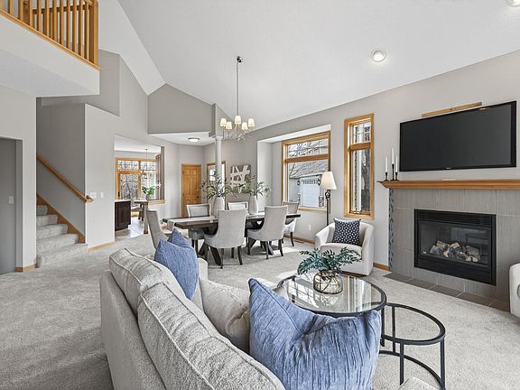 3rd image of 4161 Yuma Ln N
