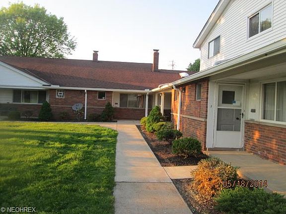 2nd image of 25320 Country Club Blvd #7-4