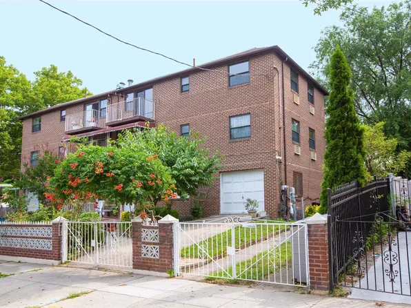 76-05 162nd Street, Fresh Meadows, NY 11366