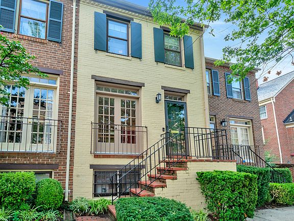 5th image of 1223 Michigan Ct
