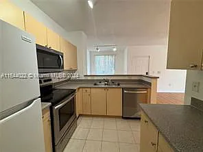 1 bed, 1.0 bath, $1,790 — Photo 3