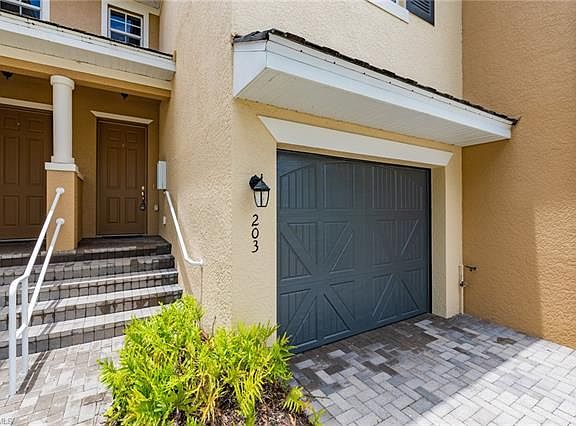 4th image of 16560 Goldenrod Ln Unit 203