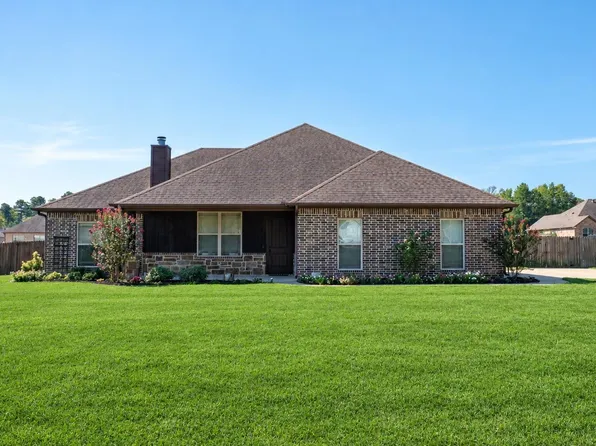214 Karabeth Ln, Hallsville, TX 75650