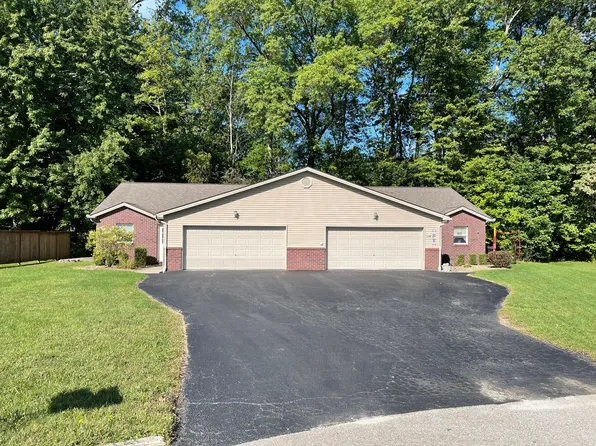 17 Spring Creek Dr #B, Cortland, OH 44410