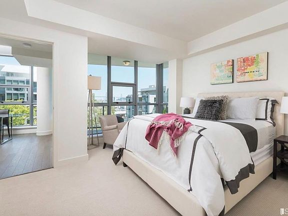 5th image of 420 Mission Bay Blvd N Unit 503