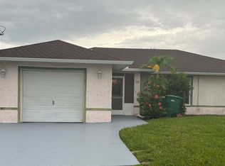 3281 24th Ave NE, Naples, FL 34120