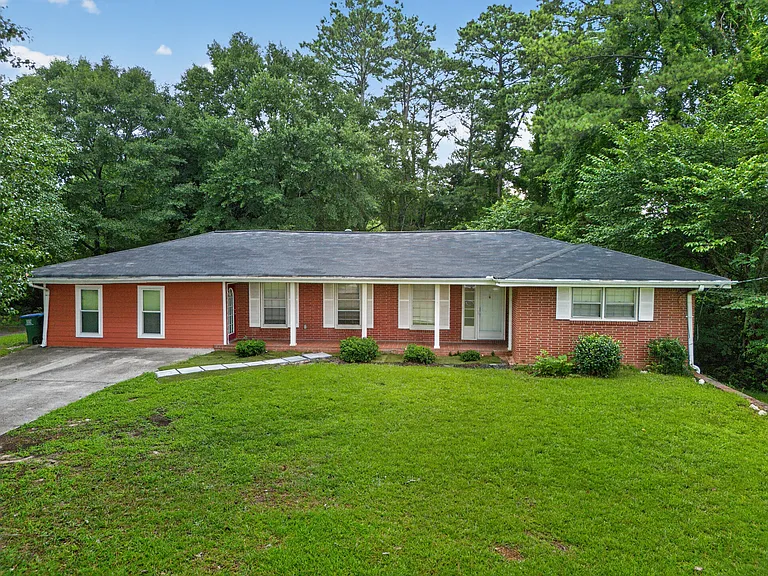 2387 Garden Ct — Photo 11