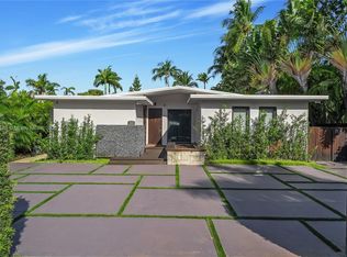 122 E 2nd Ct, Miami Beach, FL 33139
