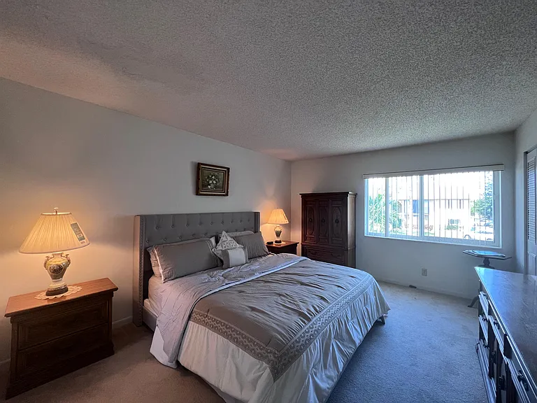 342 Pine Ridge Cir #B-2 — Photo 3