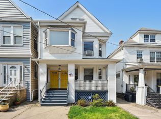 90 W 37th St, Bayonne, NJ 07002