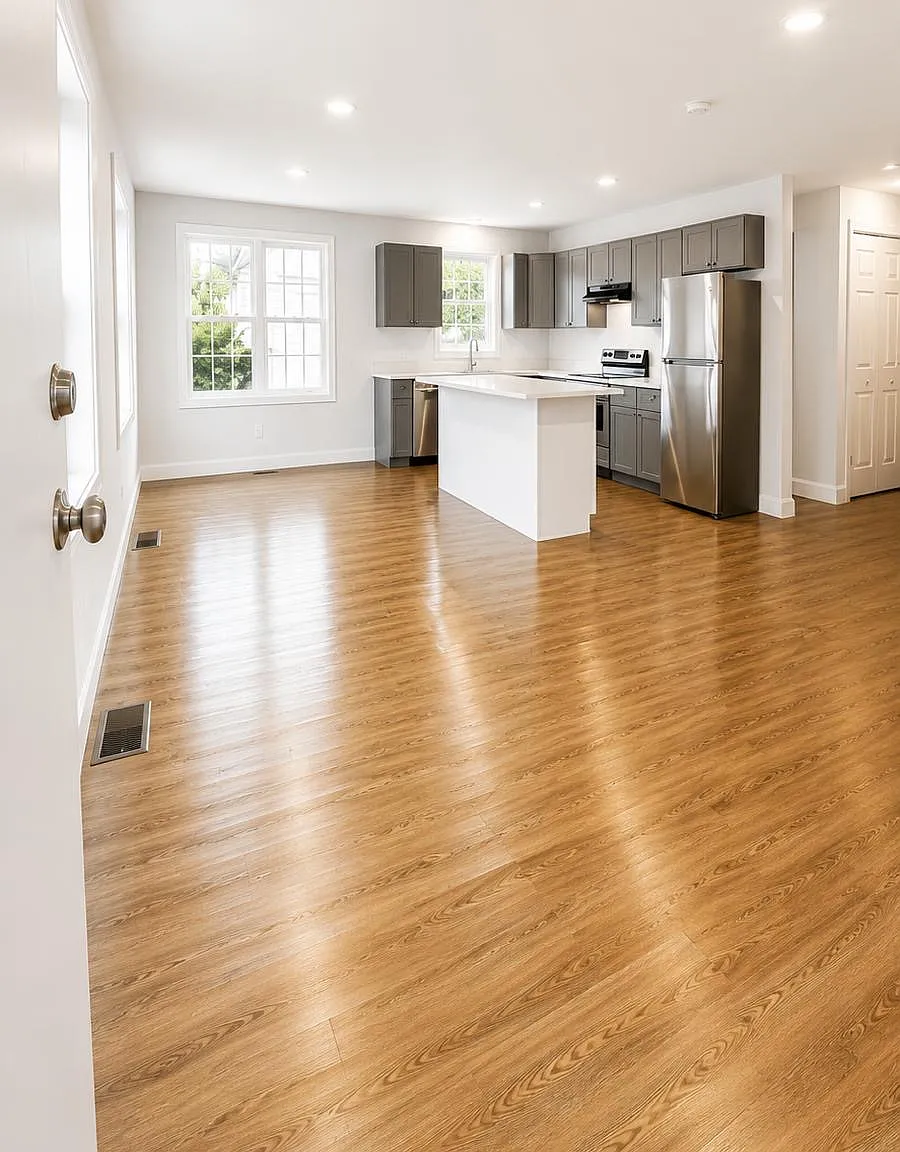 3 bed, $2,500 — Photo 1