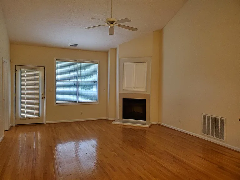 3139 Wisteria Ln #202 — Photo 35