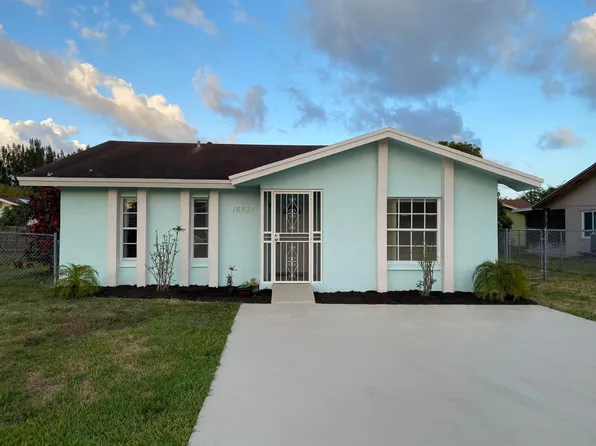 16931 SW 100th Place, Miami, FL 33157