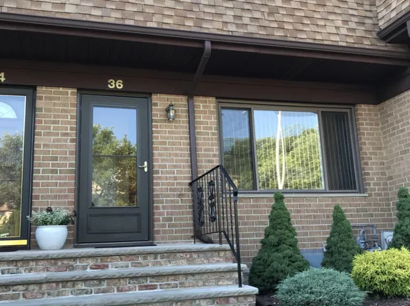 36 Amy Ct, Staten Island, NY 10314