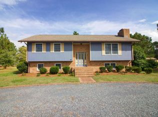 375 N Ridgecrest St, Pinebluff, NC 28373