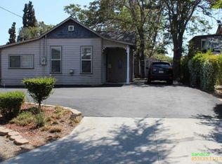 9827 River St, Lakeside, CA 92040