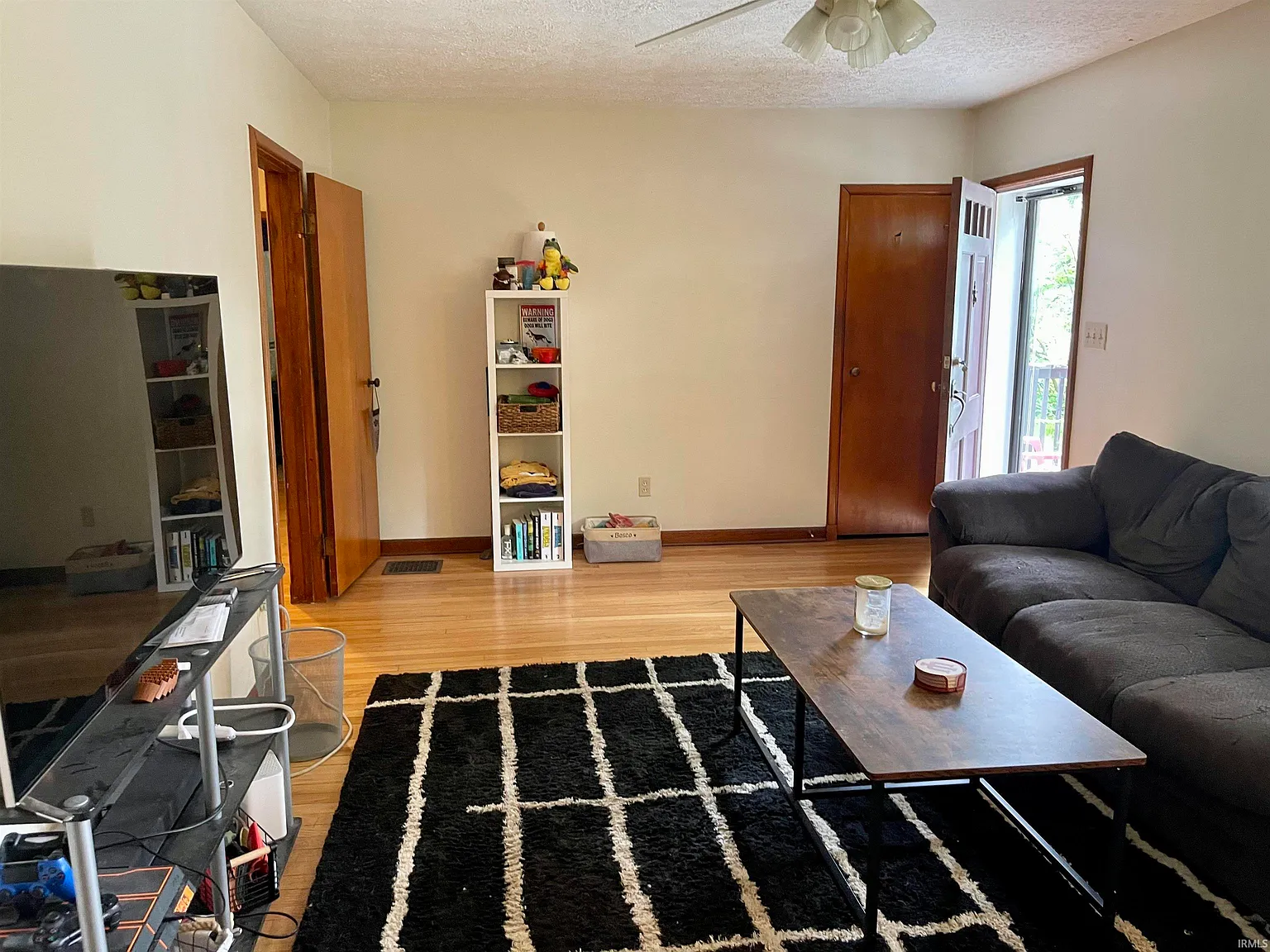 4 bed, 2.0 bath, 1560 sqft, $2,800 — Photo 4
