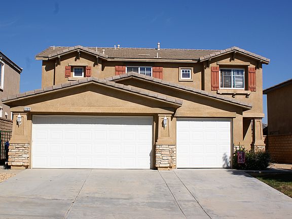 3rd image of 37619 Lemonwood Dr