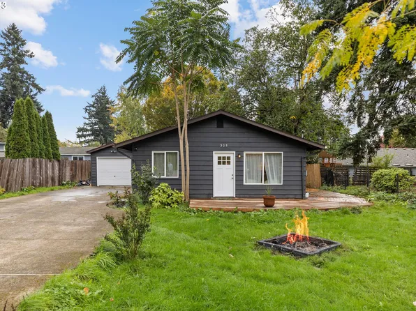 305 NW 68th St, Vancouver, WA 98665