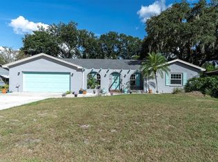 10907 Kewanee Dr, Temple Terrace, FL 33617