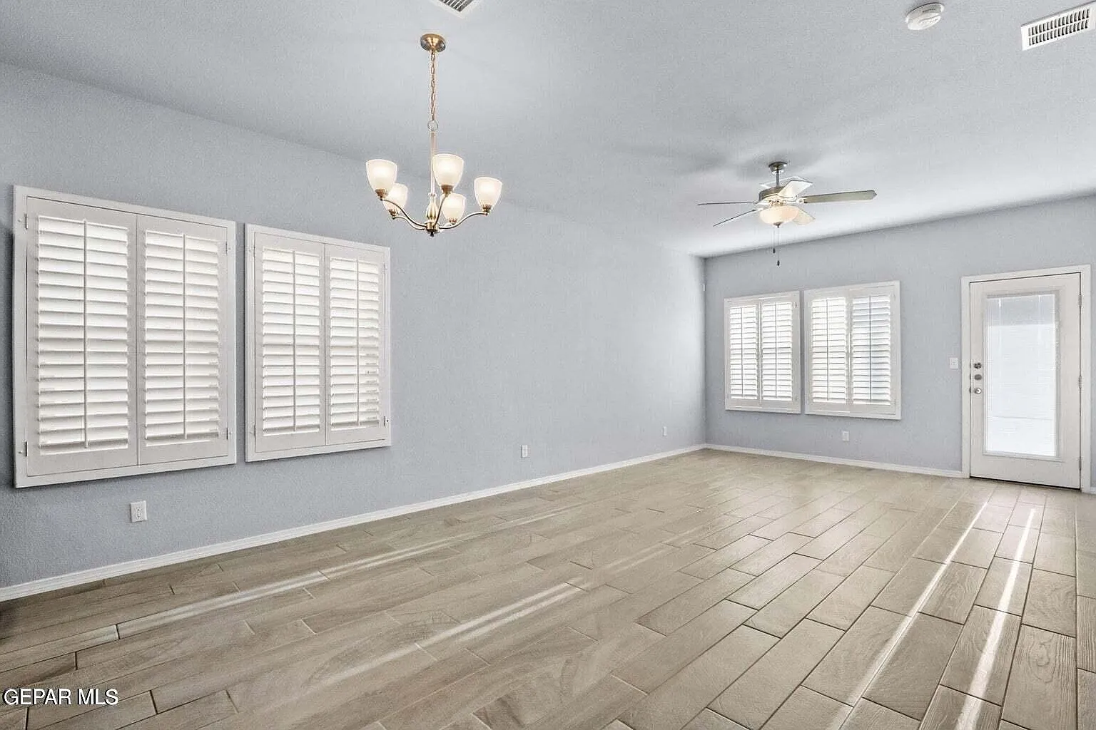 3 bed, 2.0 bath, 1516 sqft, $1,750 — Photo 4