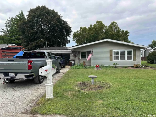 8 Conestoga Dr, Auburn, IL 62615
