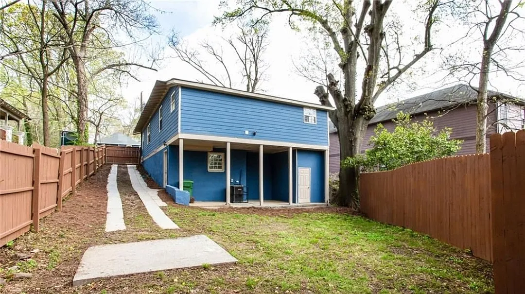 SE Atlanta — Photo 2