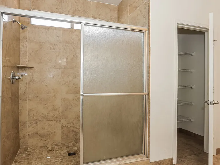 3014 W Donner Dr — Photo 11