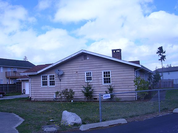 2nd image of 1180 NW Elwha Ct