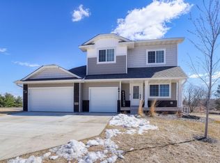 9824 187th Ln NW, Elk River, MN 55330