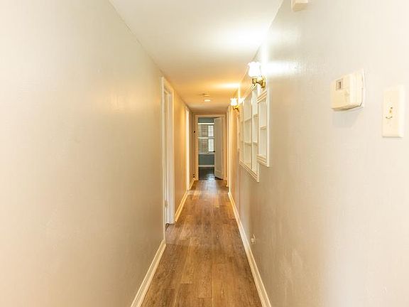 4th image of 1001 E Angelina St