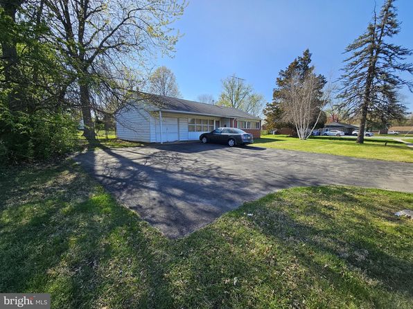 1035 Germantown Pike, Plymouth Meeting, PA 19462