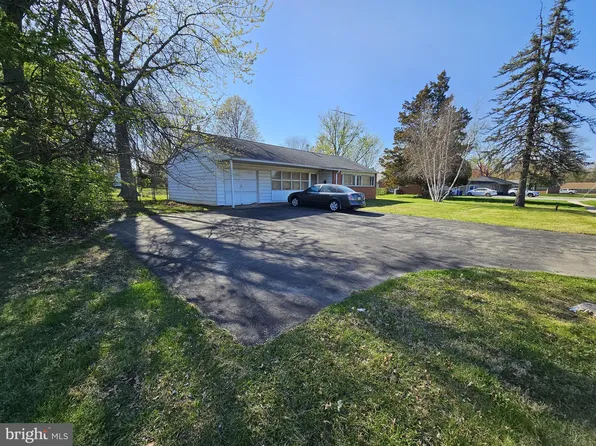 1035 Germantown Pike, Plymouth Meeting, PA 19462