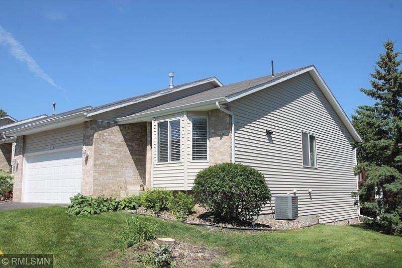 1st image of 12847 Glen Way