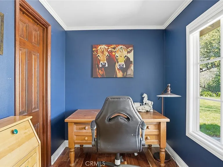 2611 Janin Way — Photo 30