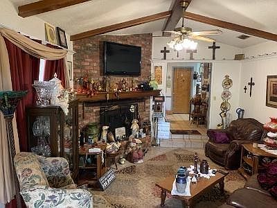 2nd image of 2217 33rd St