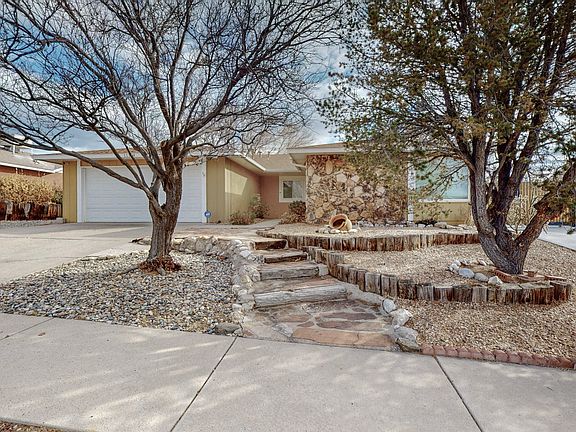 3rd image of 11314 Pinos Altos Ave NE